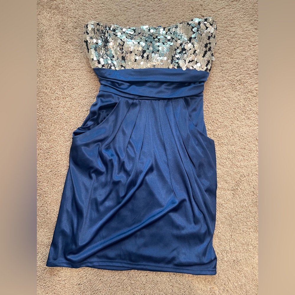 Speechless Navy and Sky Blue Gown